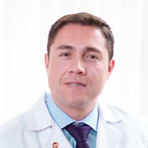 Dr. Alfredo Sánchez Bermeo